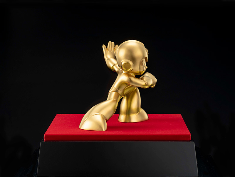 Illustration for article titled Gold Mega Man Figure Is Only $21,667Â